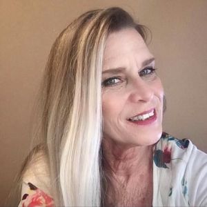 Meet your Posher, Teri